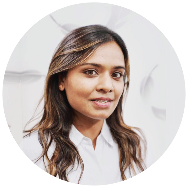 dr-smriti-bhatia Light Dental Studios